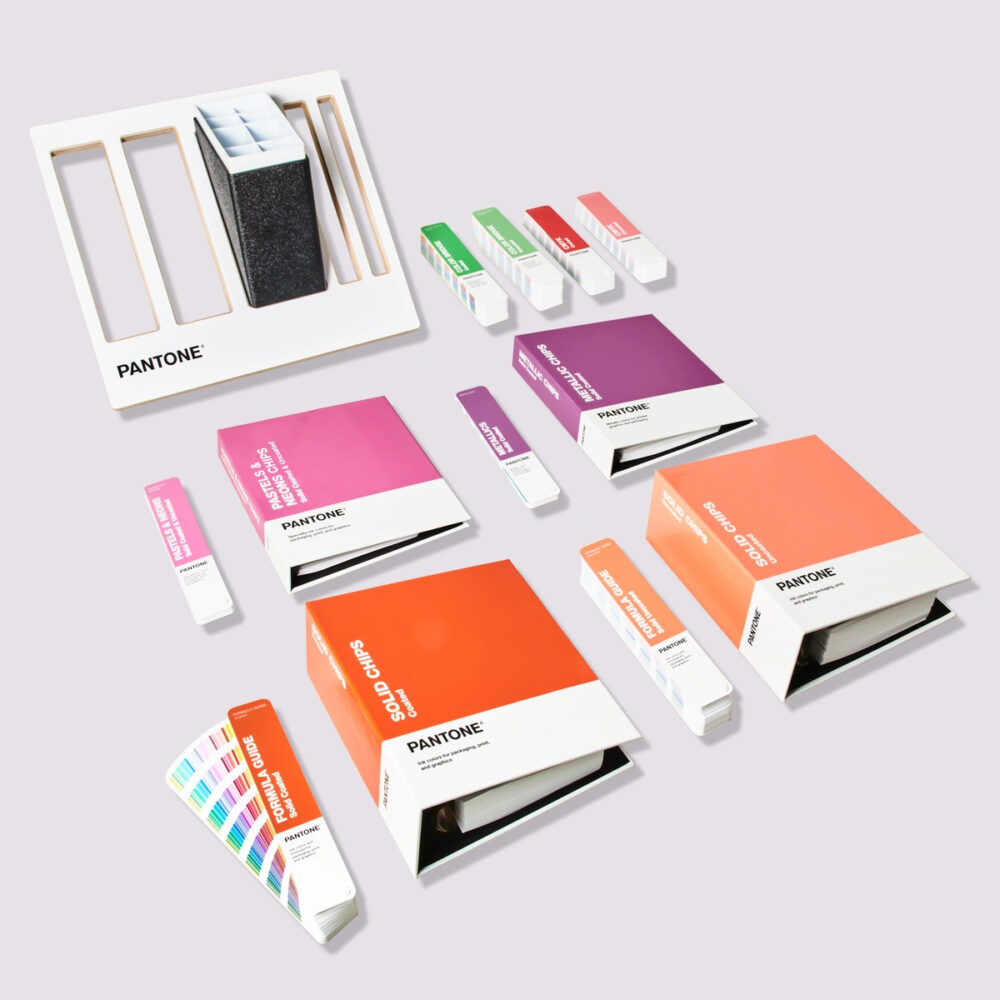 Pantone Reference Library GPC305B - Tất cả màu Pantone Graphics năm 2025